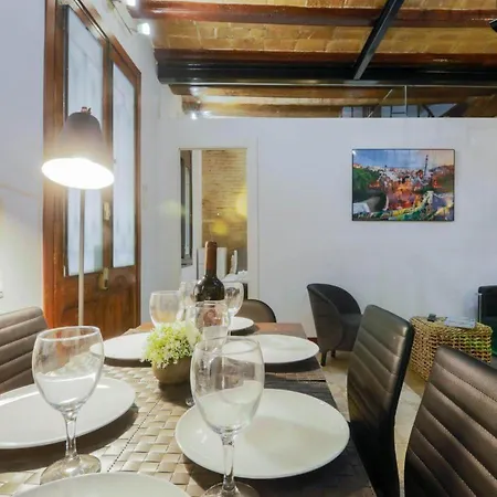 New Listing Duplex Near The Barceloneta * Barcelona